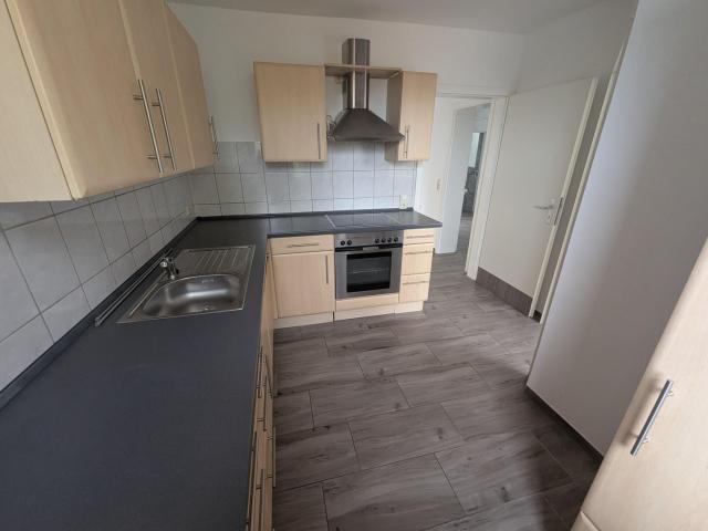 Barrierearme 3 Zimmer Wohnung mit Garten, Stellplatz, E Ladesäule