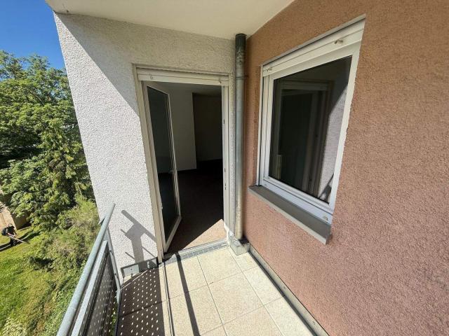BARRIEREFREI APARTMENT MIT BALKON SENIOR LIVING