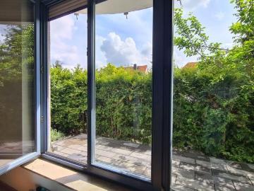 BARRIEREFREI + EINBAUKÜCHE + ERDGESCHOSS MIT sonniger MINI Terrasse + STELLPLATZ OPTIONAL