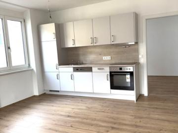 Barrierefrei! Erstbezug nach Sanierung! Modernisierte 2 Zimmer Wohnung in Mürzzuschlag mit Veranda!