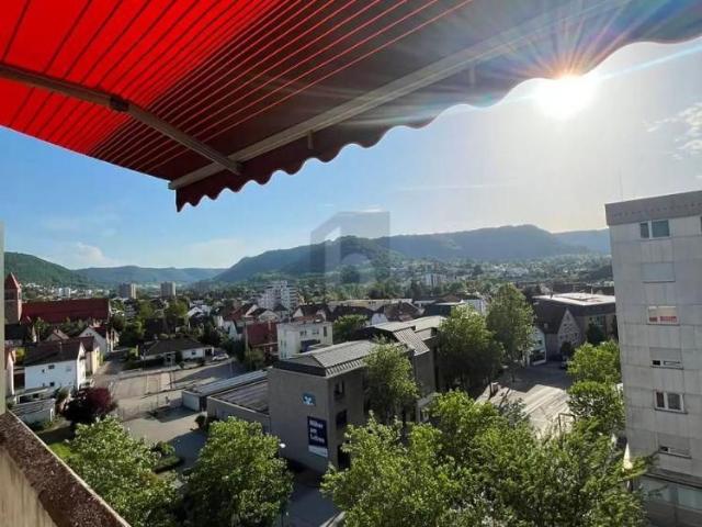 BARRIEREFREI WOHNEN MIT BLICK ÜBER GEISLINGEN