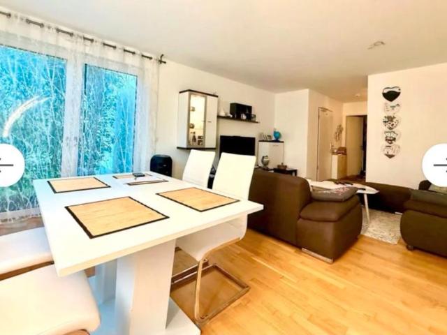 Barrierefrei und provisionsfrei: 3 Zimmer Erdgeschosswohnung