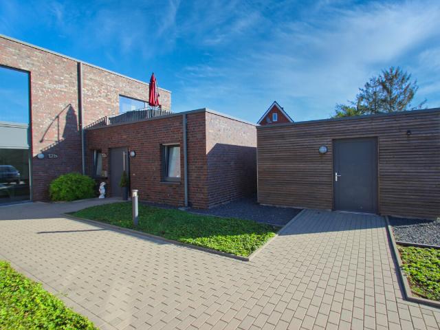 Barrierefreie EG Wohnung mit separatem Eingang und Gartenanteil