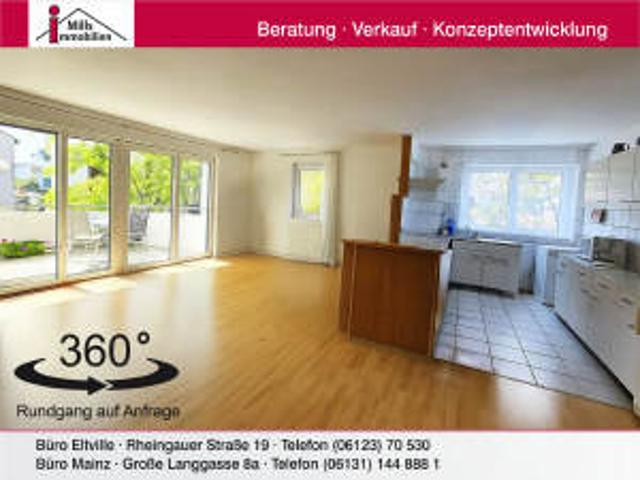 Barrierefreie Wohnung mit Aufzug, großem Balkon und Tiefgaragenstellplatz
