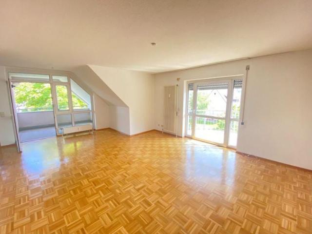 Barrierefreie 2,5 Zimmer Wohnung mit Balkon – Ideal für Senioren und Komfortliebhaber, Hochdorf