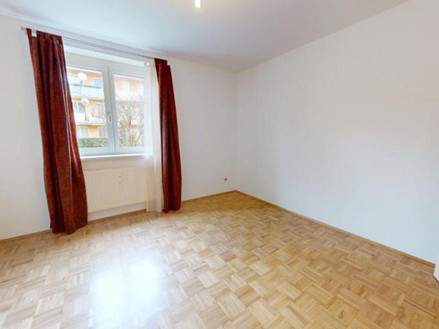 Barrierefreie 2 Zimmer Wohnung mit Garten