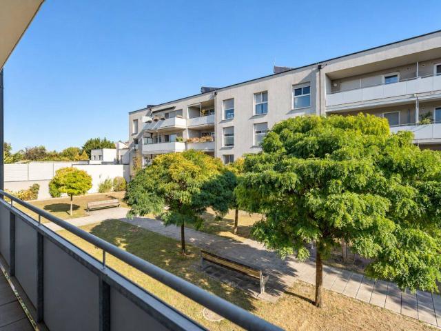Barrierefreie 2 Zimmer Wohnung mit großer Loggia !