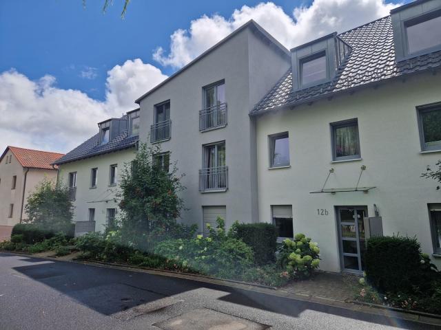 Barrierefreie 3,5 Zimmer Wohnung mit Balkon in Garitz
