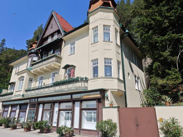 Barrierefreie 3 Zimmer Wohnung am Semmering zu mieten!