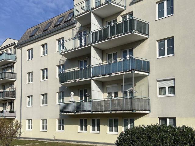 Barrierefreie 3 Zimmerwohnung mit Balkon und Garage