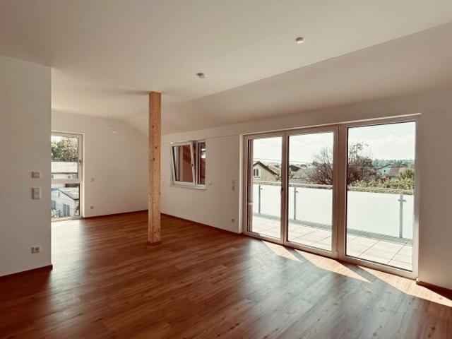 Barrierefreie 4 Zimmer Dachgeschosswohnung TOP 7