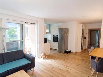 Barrierefreie 4 Zimmer Wohnung mit überdachter Terrasse in beliebter Ruhe Lage