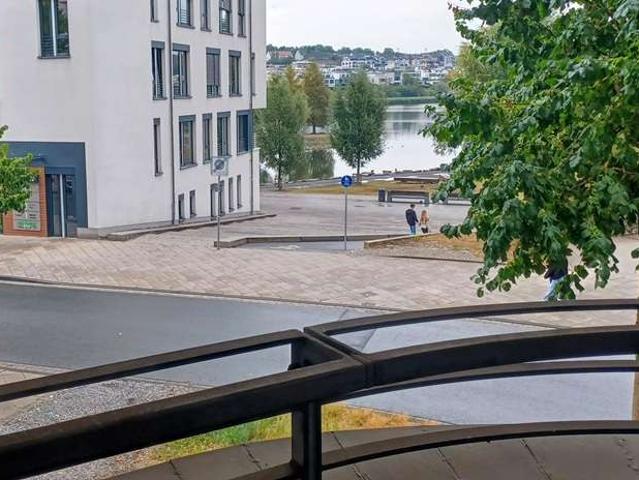 Barrierefreies Wohnen am Phönixsee mit zwei Balkonen und SEEBLICK