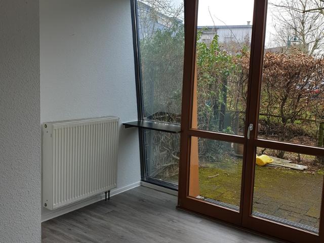 Barrierefreies EG Appartement mit Terrasse & bodentiefen Fenstern in zentraler Lage von Niederkassel