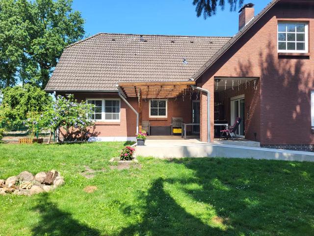 Barrierefreies Haus mit 155 m² Wohnfläche und 2500 m² Grundstück in Zeven