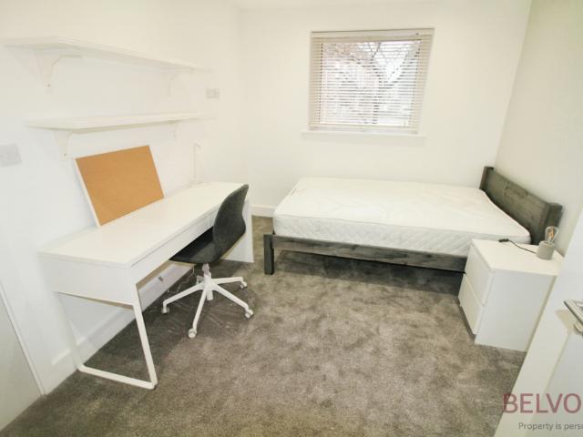 Barrique Road, Nottingham NG7 1 bed in a flat share to rent £715 pcm £165 pw