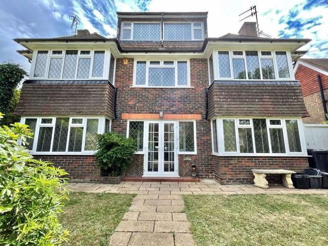 Barrowfield Drive, Hove BN3, 5 bed detached house to rent, £4,250 pcm | PrimeLocation
