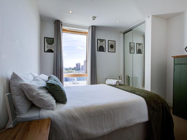 Barry Blandford Way, London E3, 1 bed flat to rent, £1,990 pcm | PrimeLocation