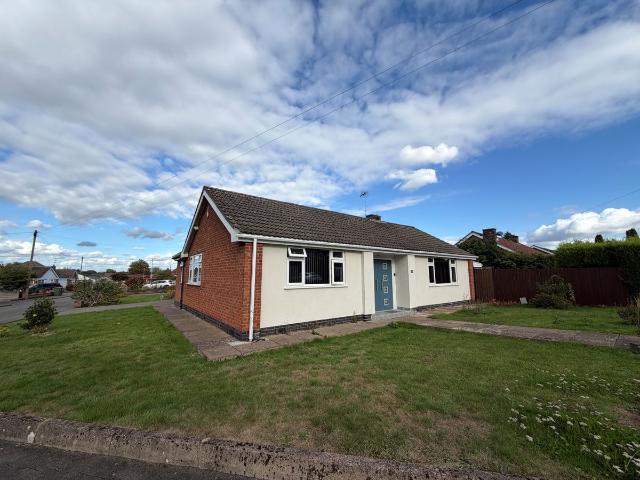 Barry Drive, Leicester LE9, 3 bed bungalow to rent, £1,600 pcm | PrimeLocation