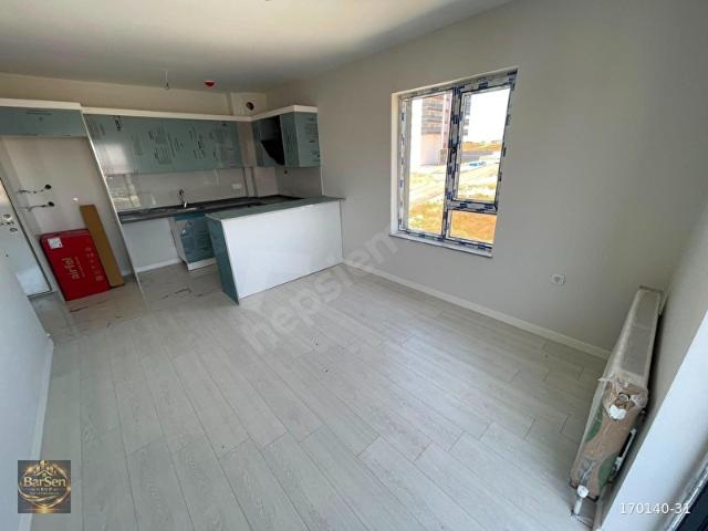 !BARSEN'DEN SARAYCIK MH'DE 1+1 ARA KAT ÖN CEPHE AYYILDIZ SUİT PARK'TA FIRSAT KİRALIK DAİRE!