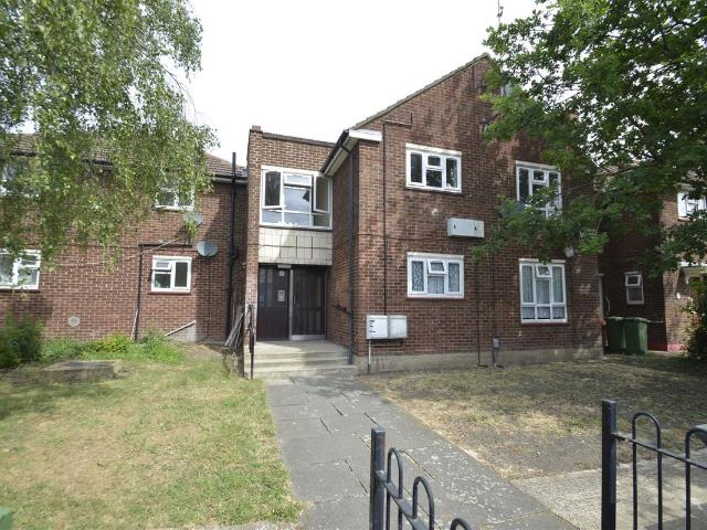 Bastable Avenue, Barking IG11, 1 bed flat to rent, £1,450 pcm | PrimeLocation