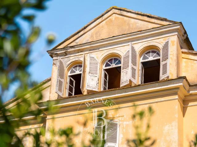 Bastia, Maison de maître, vue mer panoramique, 4 chambres, p. 224m² Bastia