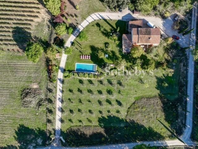 Bastide au calme, grand jardin