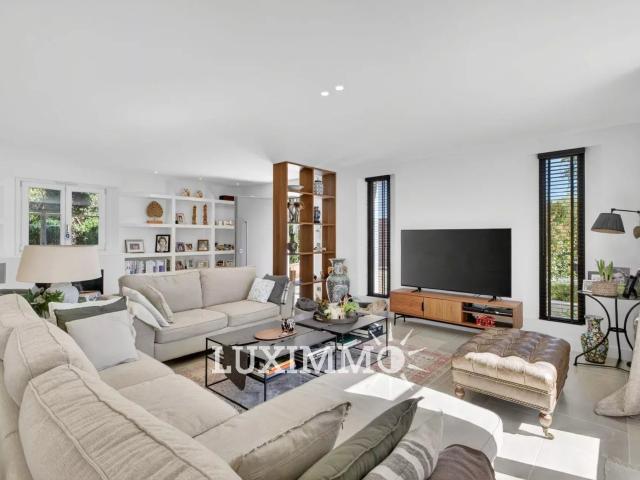 Bastide De Charme 4Ch Vue Dégagée 228m² Mougins