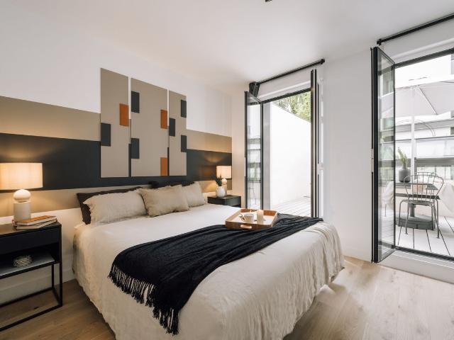 Bastille 1 bedroom and terrace in Père Lachaise, Paris Amsterdam Apartments for Rent