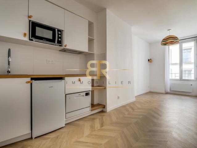 BASTILLE / STUDIO REFAIT À NEUF / PLAN OPTIMAL