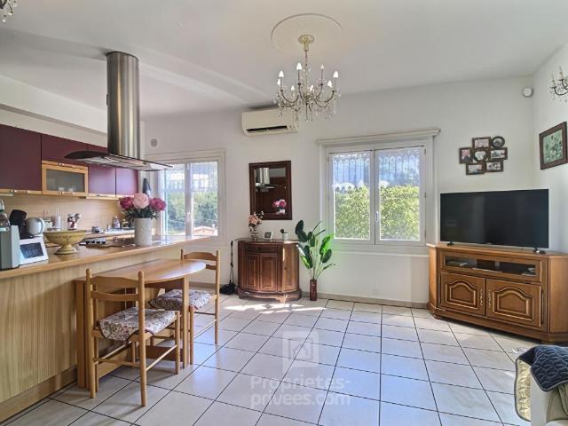 Bas de villa Aspremont 4 pièce s 73.06 m2