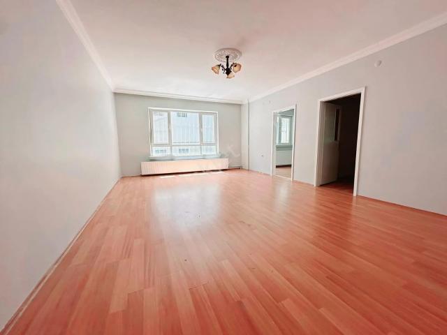 Basın Cadde'ye Yakın 3+1 Katta Full Yapılı Kiralık Daire
