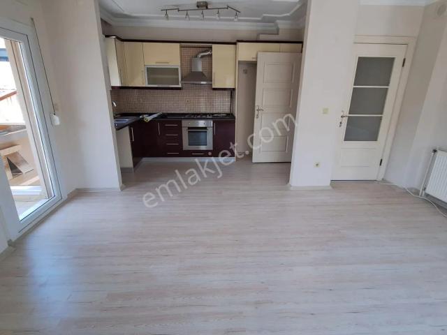 Basın Sitesinde 3+1 Kiralık Daire