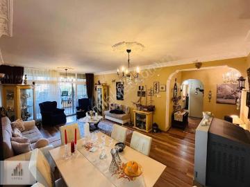 Basın Sitesinin En Güzel Yerinde 3+1 Geniş Balkonlu 160 M2