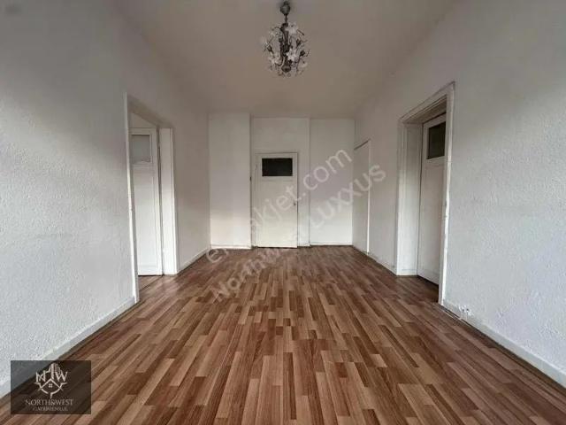 Basınevleri'nde Merkezi Lokasyonda Kullanışlı 2+1 Kiralık Daire