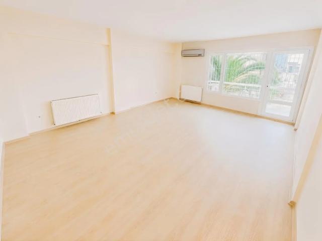 Basınsitesi Katip Çelebi Hastane Metro Yakını Satılık Daire 3+1
