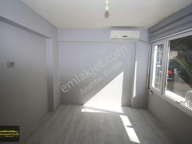 Basınsitesi Mahhallesinde Arakat Bakımlı 1+1