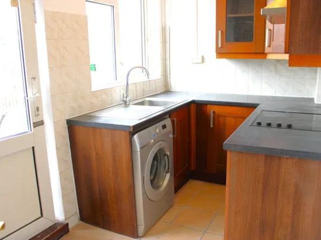 Basedale Road, Dagenham, RM9, Property for rent