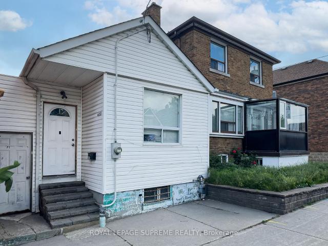 Basement 422 Oakwood Avenue in Toronto: Oakwood Village House for lease Toronto C03: MLS®# C13616664