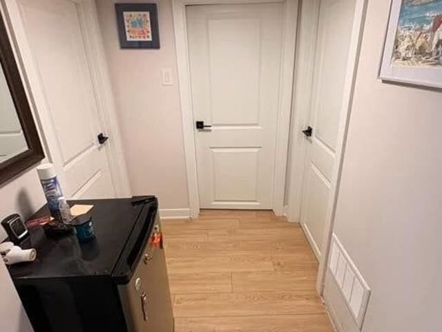 Basement 565 Mohawk Road W, Hamilton
