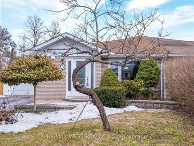 Basement 5 Mcdonald Drive, Aurora, ON, L4G 2T4 house for lease | Listing ID N13790 | Royal LePage