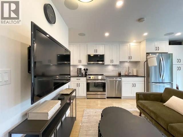 Basement Suite 7986 ROSEWOOD STREET