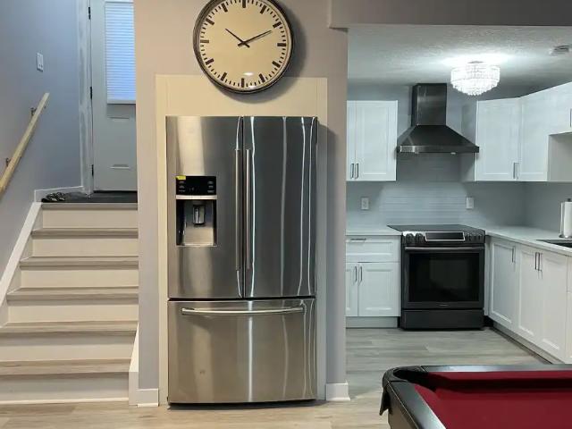 BASEMENT SUITE FOR RENT