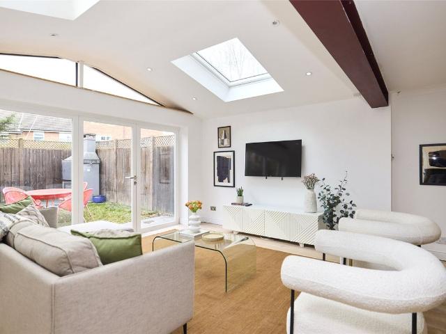 Basevi Way, London SE8, 4 bed flat to rent, £7,250 pcm | PrimeLocation
