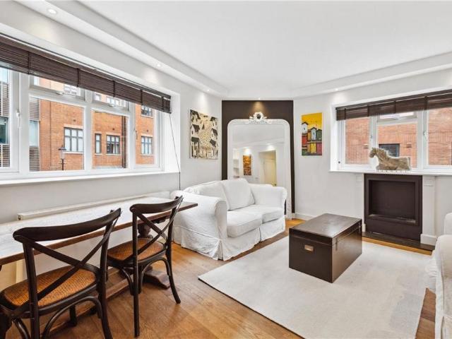 Basil Street, London SW3 1 bed flat to rent £3,683 pcm £850 pw