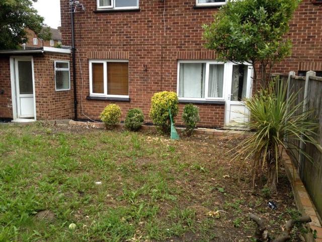 Basildon, Essex SS16, 4 bed end terrace house to rent, £1,850 pcm | PrimeLocation
