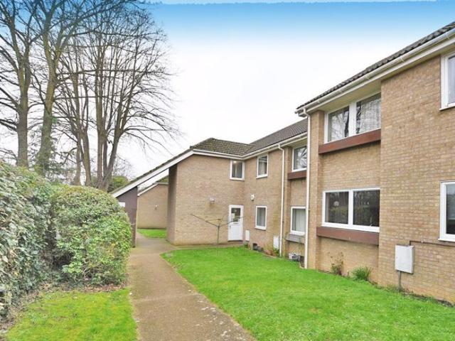 Basing Close, Maidstone ME15, 1 bed flat to rent, £975 pcm | PrimeLocation