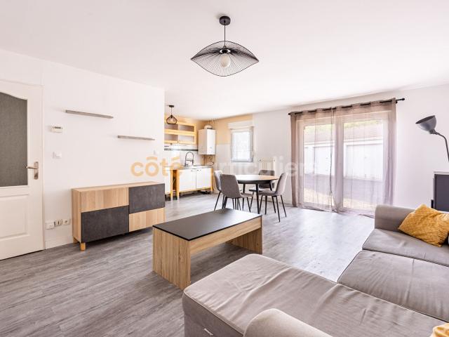 BASSE GOULAINE CENTRE BOURG APPARTEMENT 3 PIECES 65 m2 PLACE DE PARKING