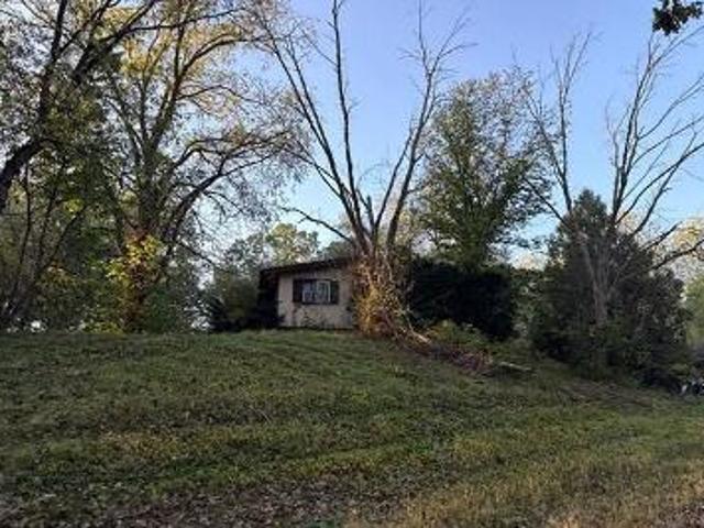 Bassett Rd