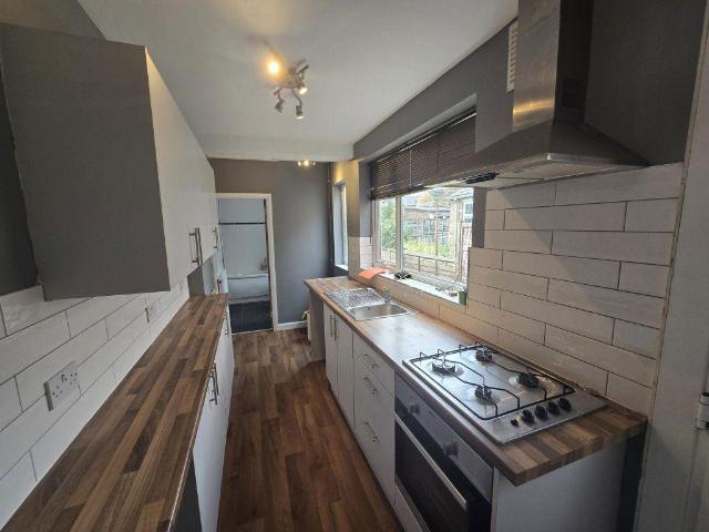Bassett Street, Leicester 2 bed terraced house to rent £975 pcm £225 pw